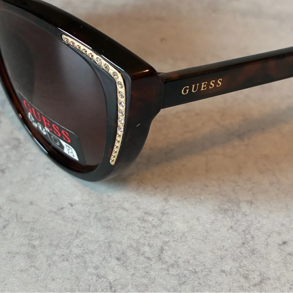 Guess go00006 statement